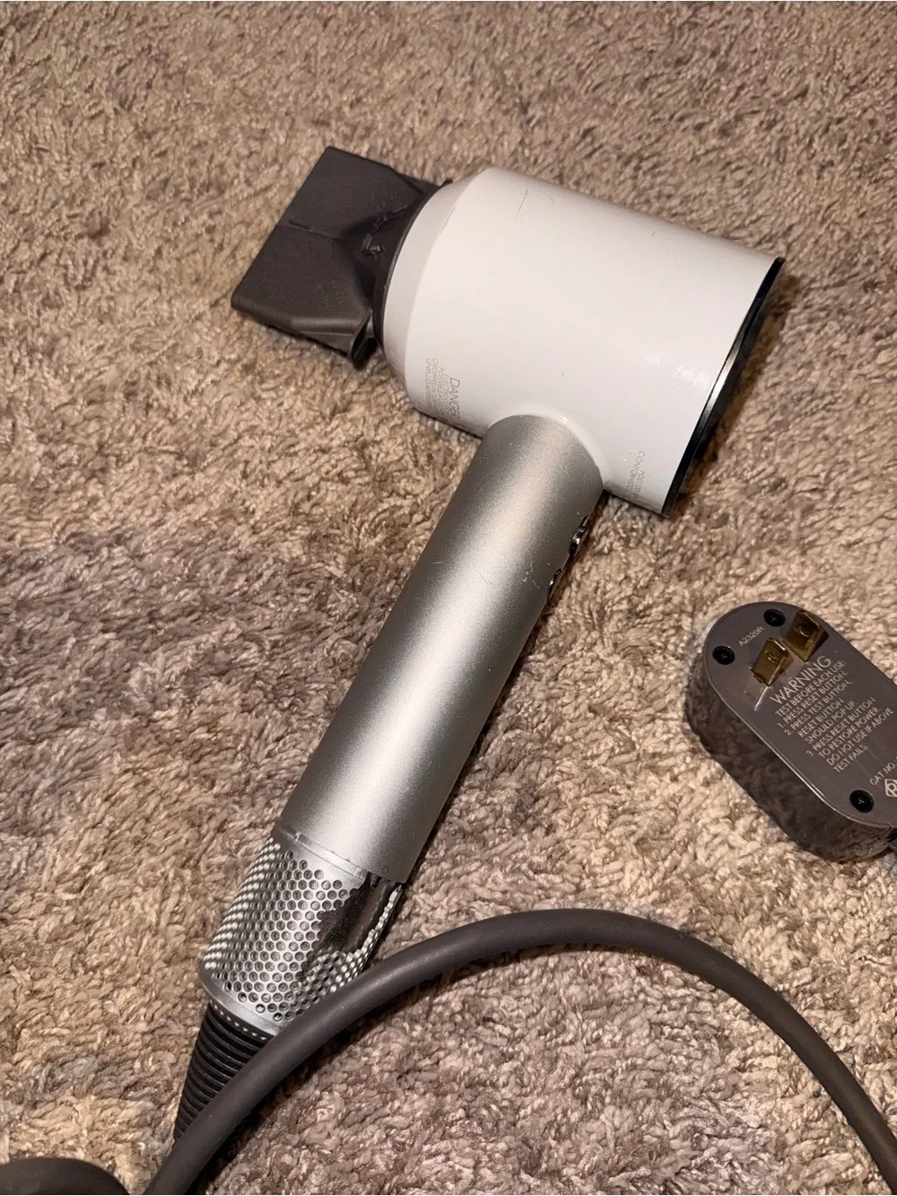 Dyson hair dryer - works!!
